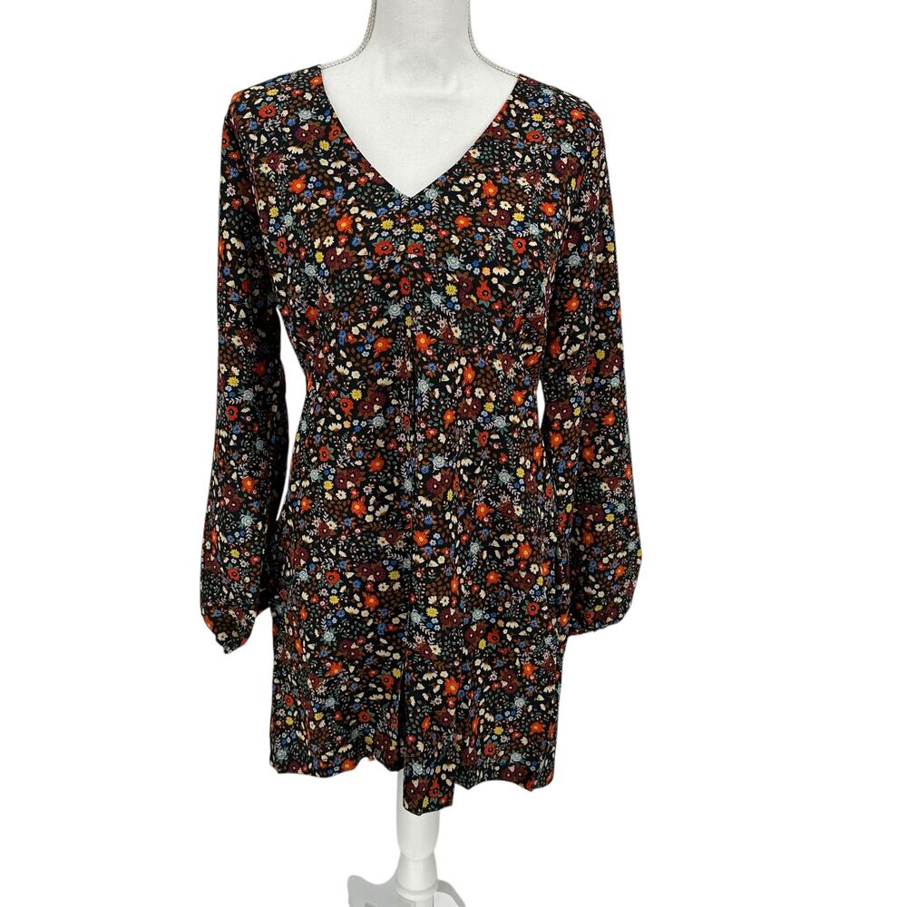 NEW Hayden LA Black Floral Long Sleeve Romper Sz Medium